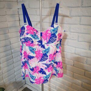 Nass-eau Ladies Size 1X White/Pink/Navy Flower Pattern Tankini Top